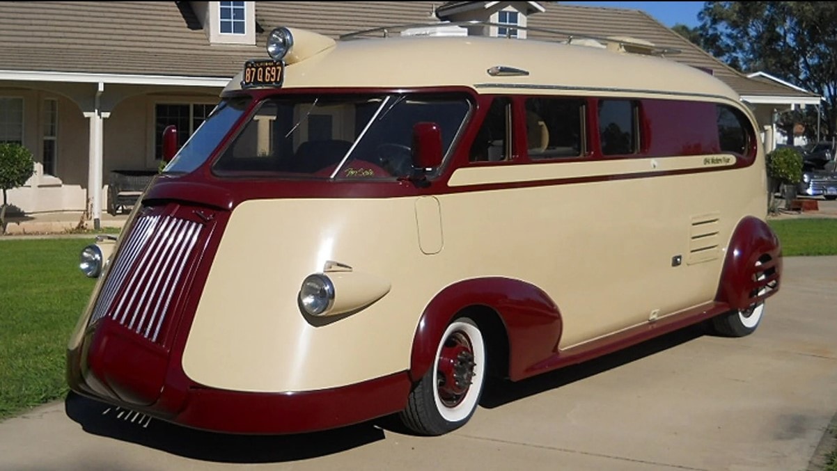 #VINTAGE/RV: Remembering the 1941 Western Flyer Motorhome, an RV Unlike Any Other Out There